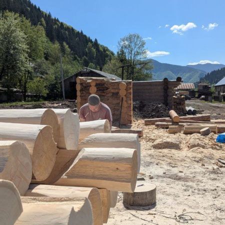 фото_виробництво зрубу з колоди_КОЛЕО