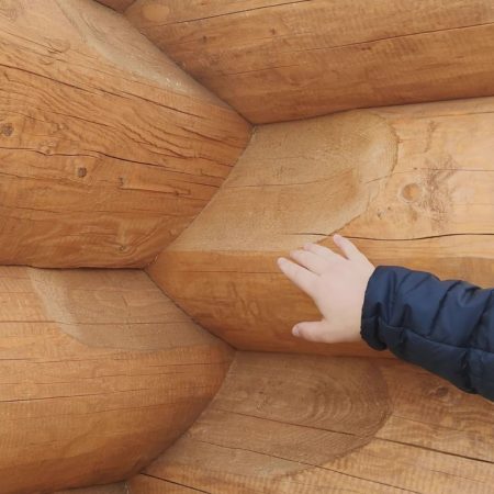 LOG CABIN - A LOG HOUSE 29 фото_зруб в канадську чашу_виробництво_КОЛЕО